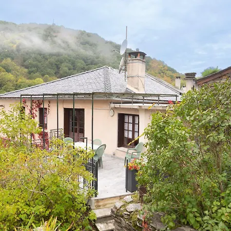 Clevacances 2 Cles 4 Personnes A Pont Ravagers Holiday home *